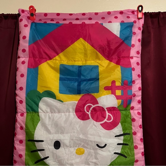 Hello Kitty Sleeping Bag - Picture 2 of 8